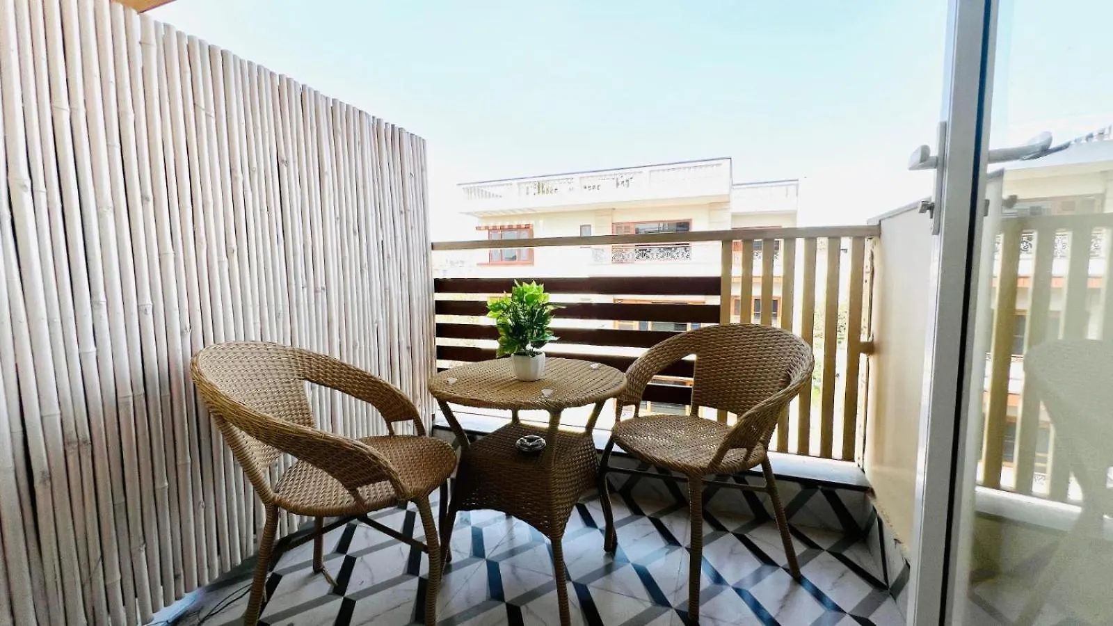 Ξενοδοχείο με διαμερίσματα Zen Medicity - Hotel & Serviced Apartments Γκουργκάον